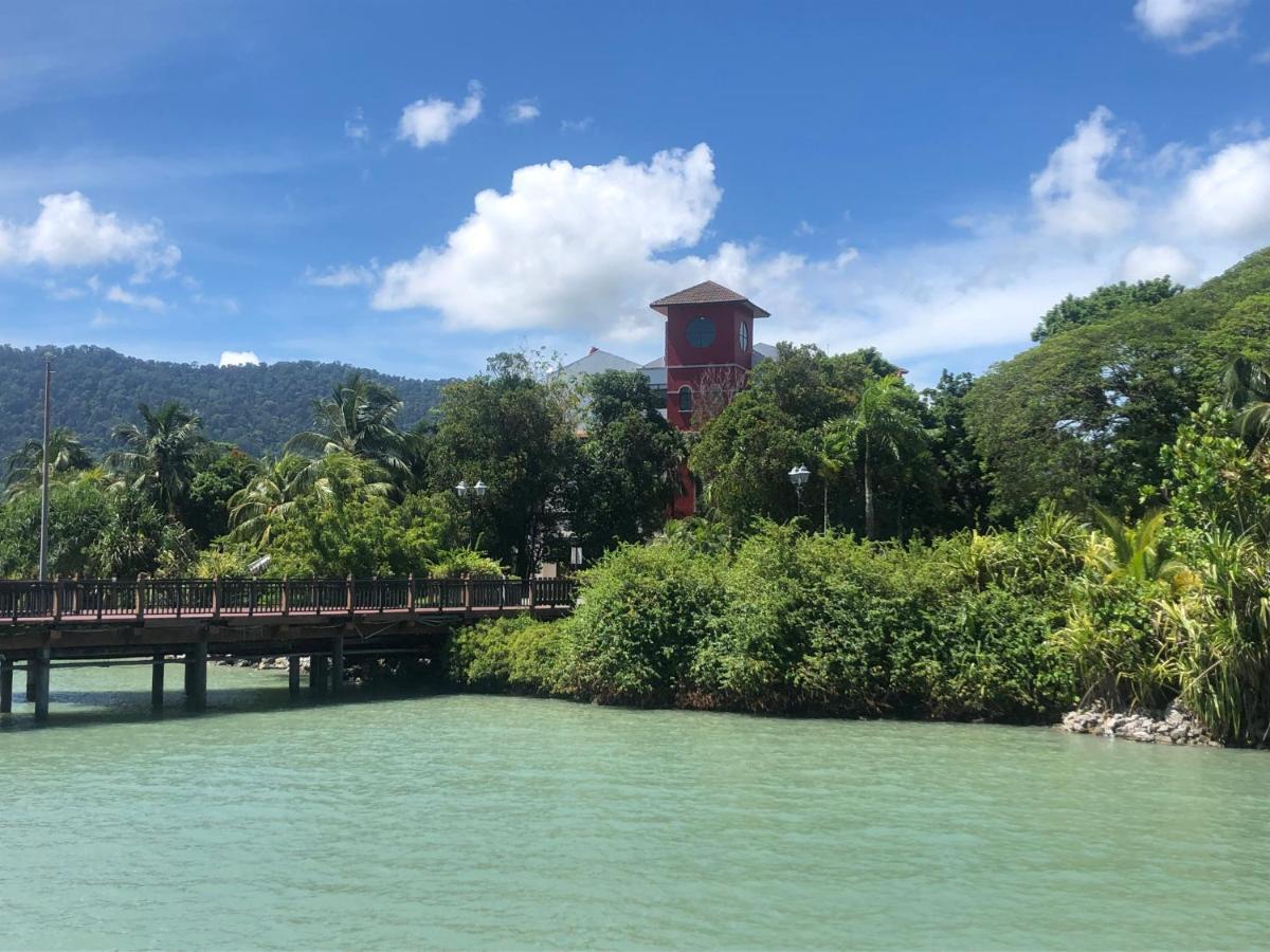 Langkawi Lagoon Water Villa Vip Pantai Cenang (Langkawi) Exterior foto
